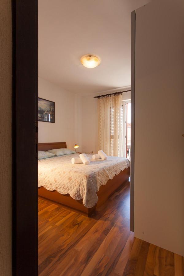 Apartman Budimir1 Крес Екстериор снимка