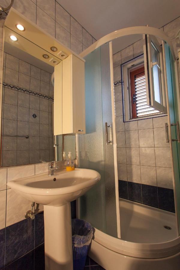 Apartman Budimir1 Крес Екстериор снимка