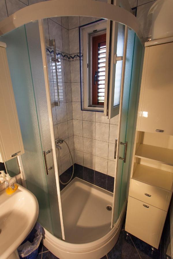Apartman Budimir1 Крес Екстериор снимка