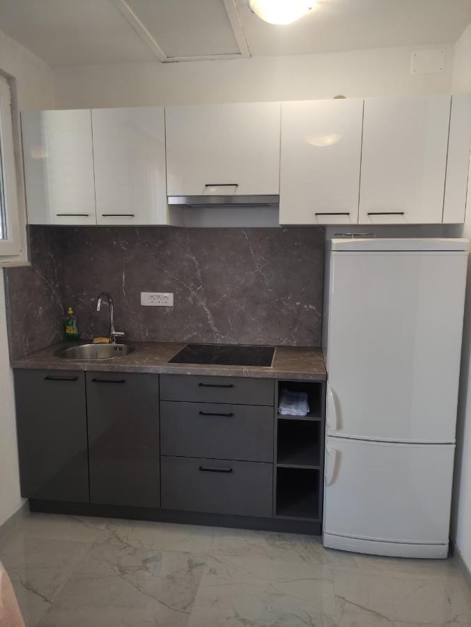 Apartman Budimir1 Крес Екстериор снимка